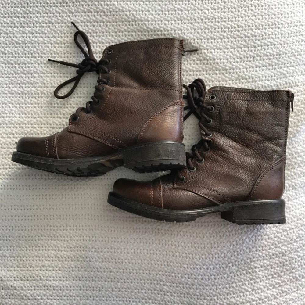 Urban Outfitters Brown Faux Leather Combat Boots - Picture 4 of 5